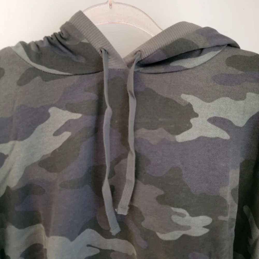 Lucky Brand NWT Camo Chill at Home Hoodie Size XL - Picture 4 of 9